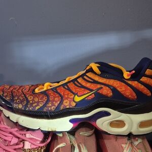 Nike Women's Shoes - Purple and Orange